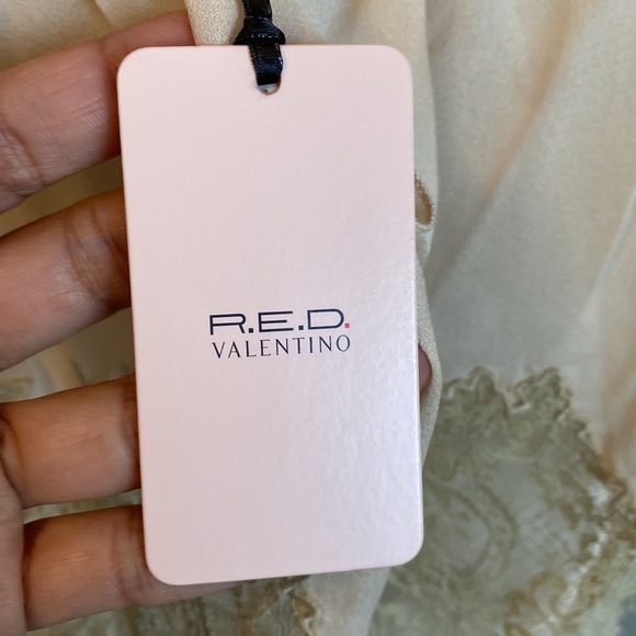 R.E.D Valentino dress⭐️⭐️ - Picture 8 of 14